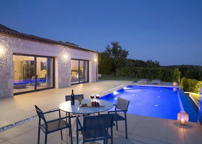 Vilă Casa Assisi Luxury New With Private Pool