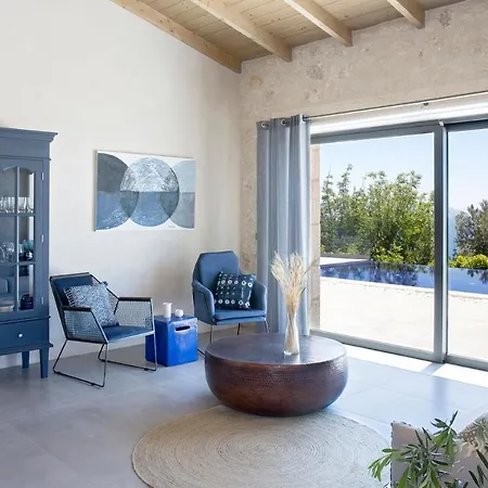 빌라 Casa Assisi Luxury New With Private Pool Plateies