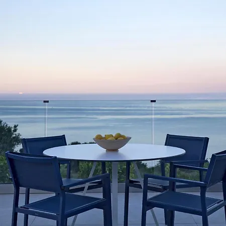 Casa Assisi Luxury New With Private Pool וילה Plateies